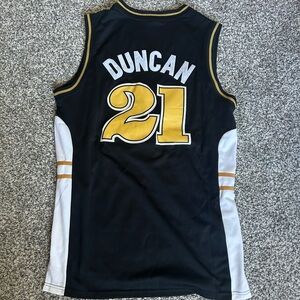 Tim Duncan wake forest jersey #21